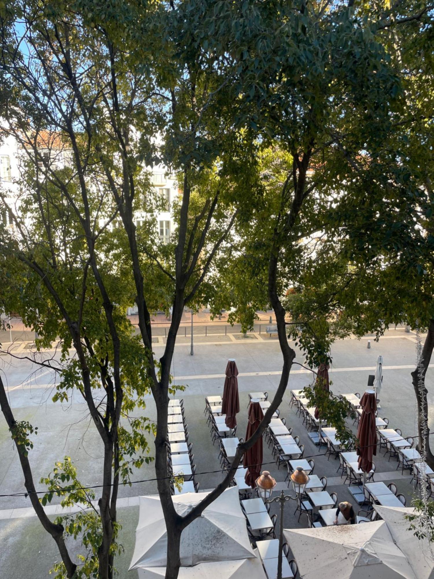 Superbe Appartement Loft Vieil Antibes Bagian luar foto