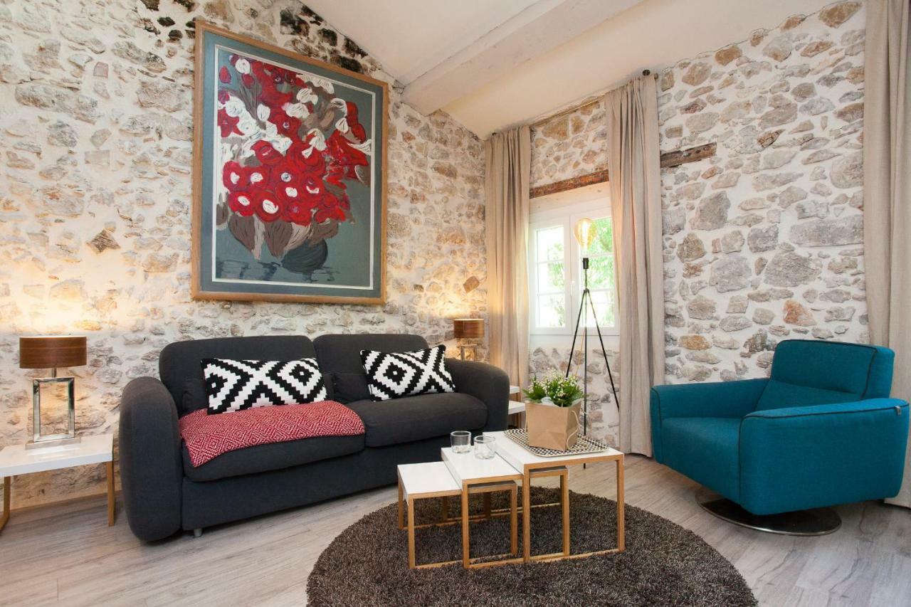 Superbe Appartement Loft Vieil Antibes Bagian luar foto