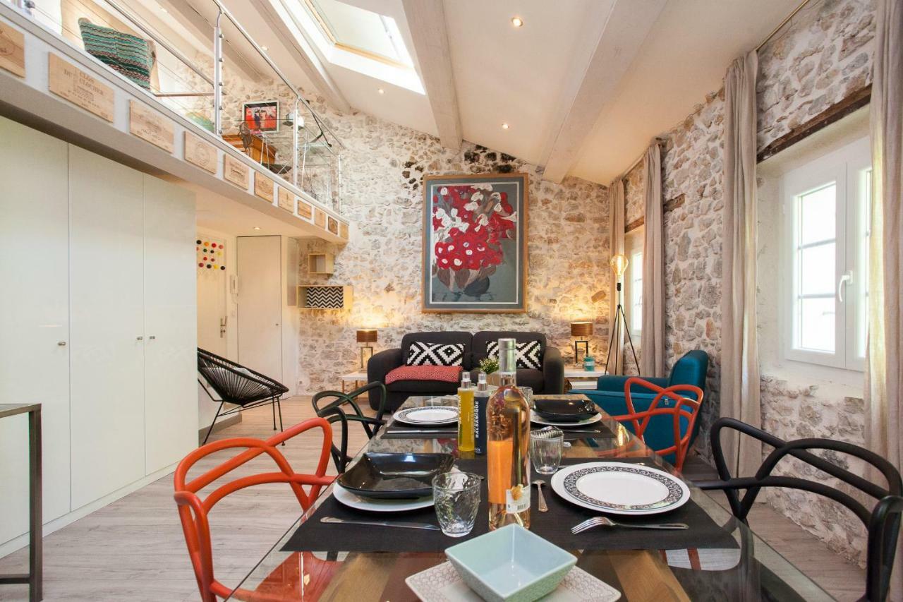Superbe Appartement Loft Vieil Antibes Bagian luar foto