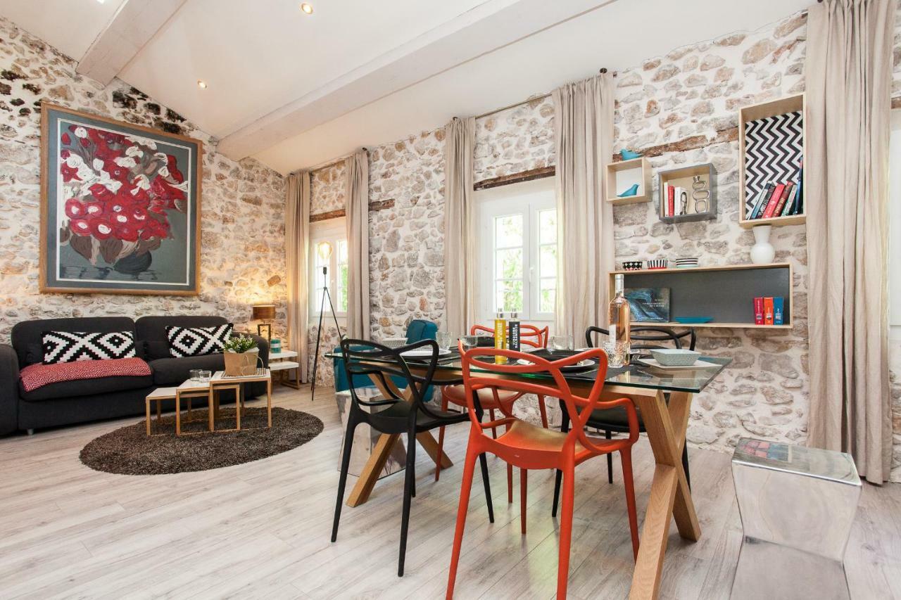 Superbe Appartement Loft Vieil Antibes Bagian luar foto
